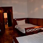 Castle Park Hotel Berat