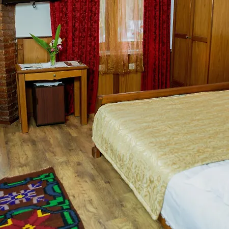 Hotel Castle Park Berat