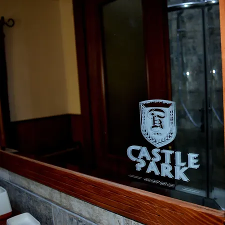 Castle Park Berat
