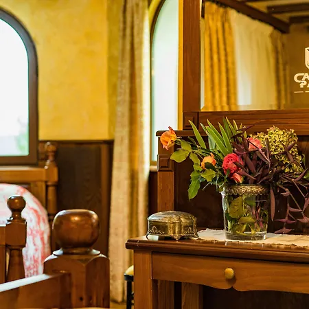 Hotel Castle Park Berat