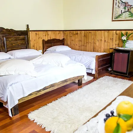 Castle Park Hotel Berat