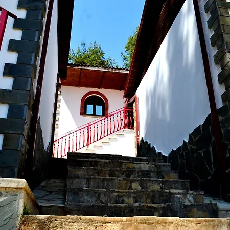 Castle Park Отель 3*
