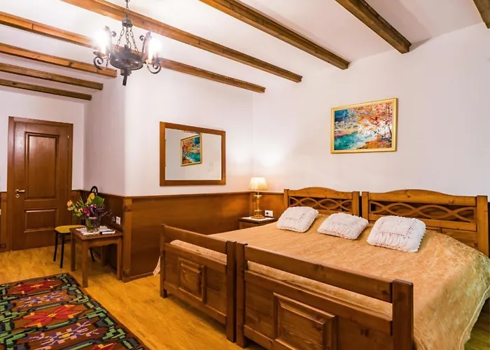 Castle Park Hotel Berat
