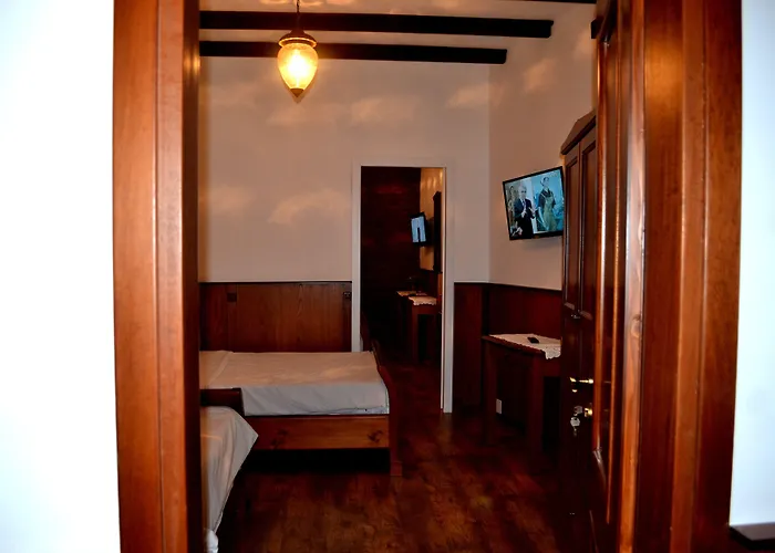 Castle Park Hotel Berati