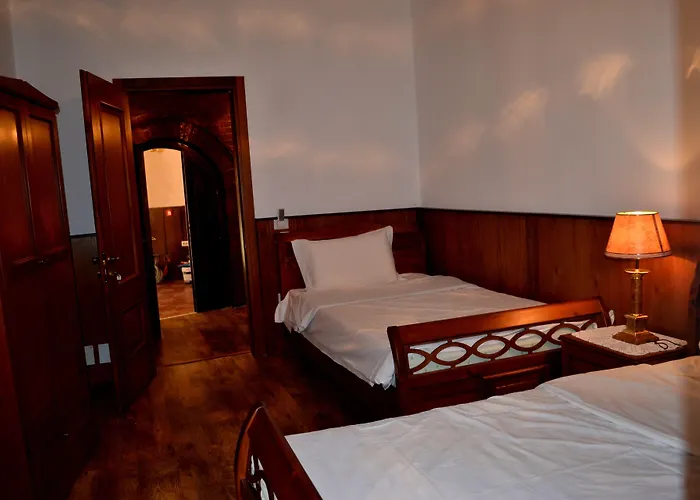 Castle Park Hotel Berat