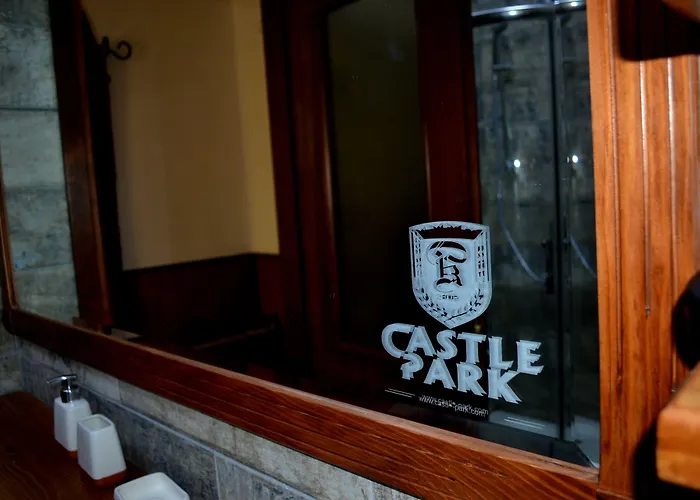 Castle Park Berat
