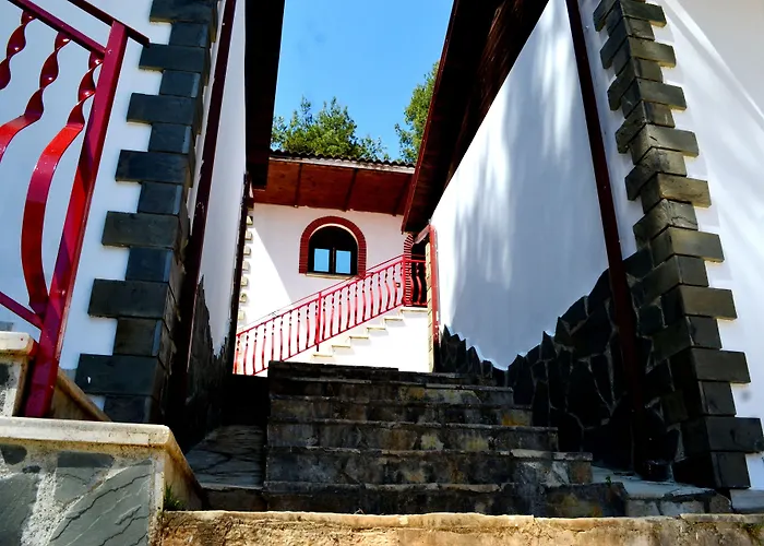 Castle Park Hotel 3*