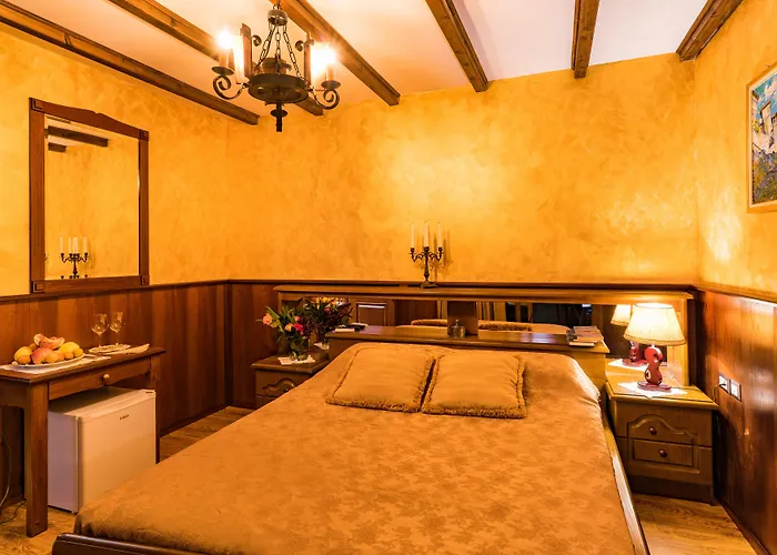 Castle Park 3* Berat